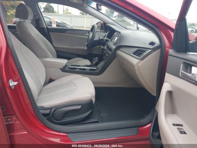 Photo 4 VIN: 5NPE24AF5FH010934 - HYUNDAI SONATA 