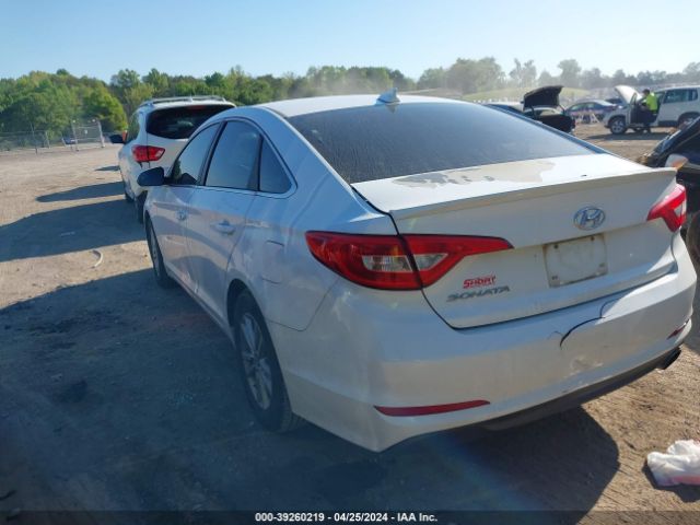 Photo 2 VIN: 5NPE24AF5FH013767 - HYUNDAI SONATA 