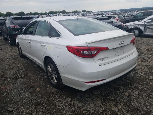 Photo 2 VIN: 5NPE24AF5FH062435 - HYUNDAI SONATA SE 