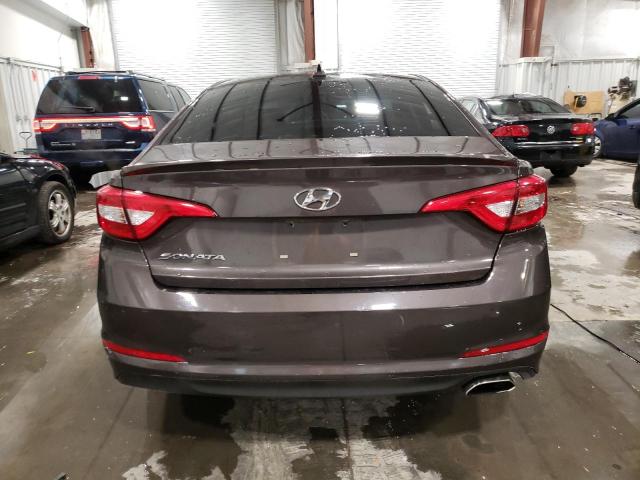 Photo 5 VIN: 5NPE24AF5FH067487 - HYUNDAI SONATA SE 