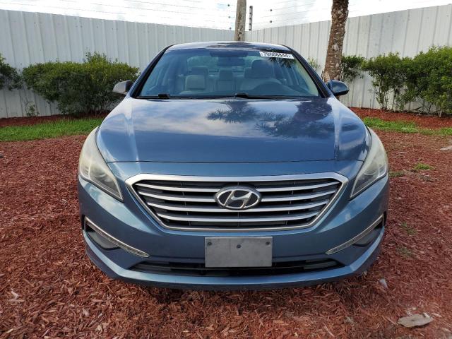 Photo 4 VIN: 5NPE24AF5FH077405 - HYUNDAI SONATA SE 