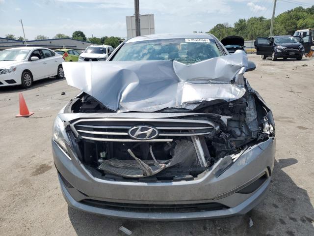 Photo 4 VIN: 5NPE24AF5FH081969 - HYUNDAI SONATA SE 