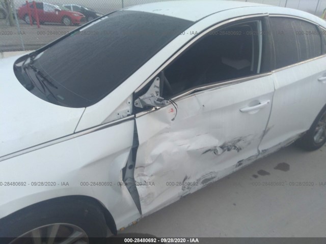 Photo 5 VIN: 5NPE24AF5FH089537 - HYUNDAI SONATA 