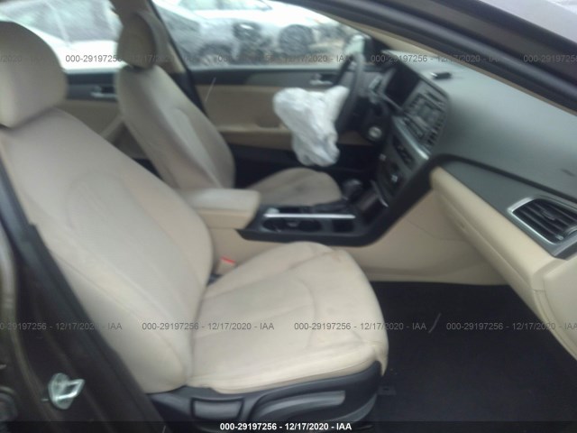 Photo 4 VIN: 5NPE24AF5FH097380 - HYUNDAI SONATA 