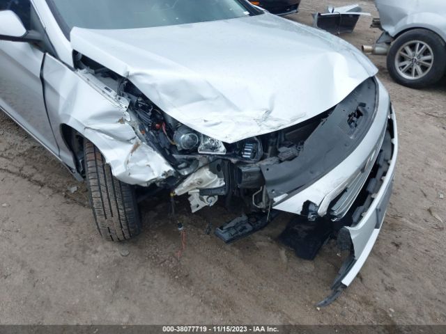 Photo 5 VIN: 5NPE24AF5FH154404 - HYUNDAI SONATA 