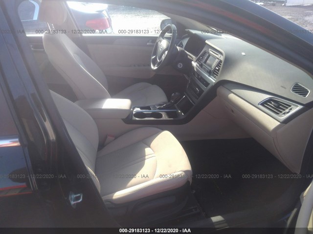 Photo 4 VIN: 5NPE24AF5FH160171 - HYUNDAI SONATA 