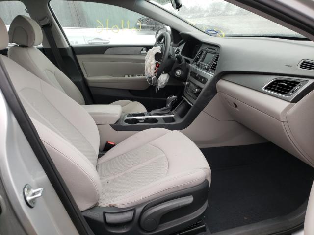 Photo 4 VIN: 5NPE24AF5FH170540 - HYUNDAI SONATA SE 