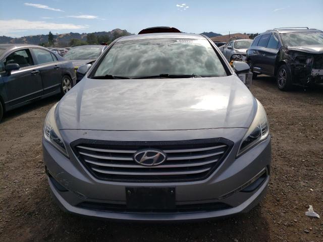 Photo 4 VIN: 5NPE24AF5FH178301 - HYUNDAI SONATA SE 