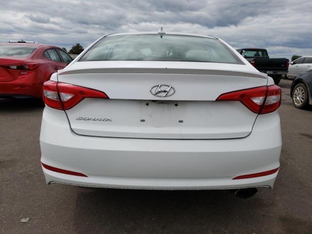 Photo 5 VIN: 5NPE24AF5FH184938 - HYUNDAI SONATA SE 