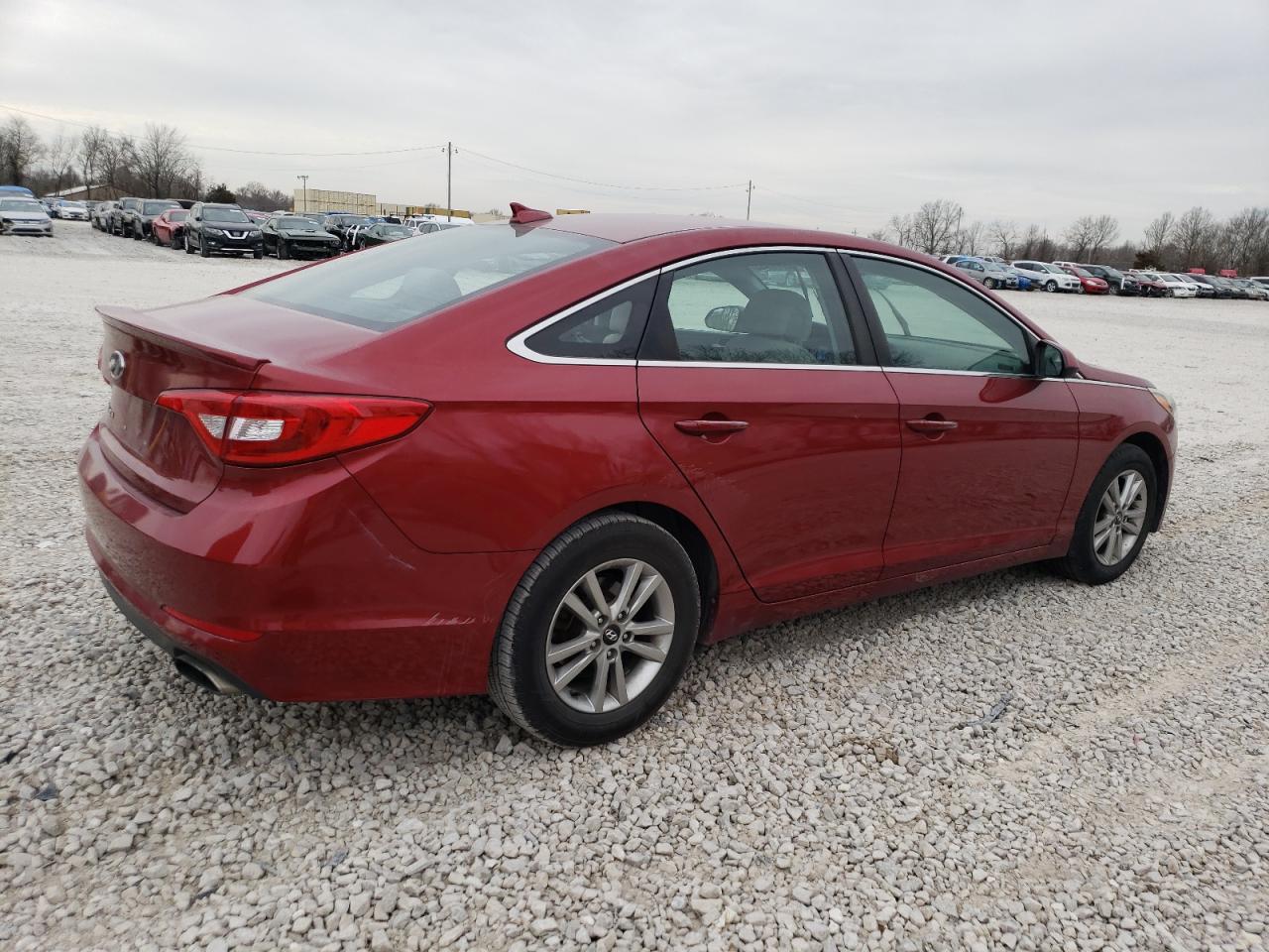 Photo 2 VIN: 5NPE24AF5FH189508 - HYUNDAI SONATA 