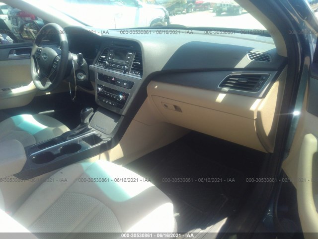 Photo 4 VIN: 5NPE24AF5FH213046 - HYUNDAI SONATA 