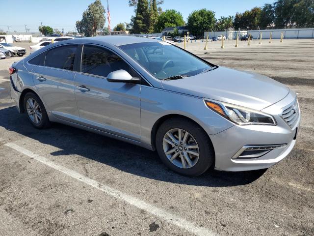 Photo 3 VIN: 5NPE24AF5FH217212 - HYUNDAI SONATA SE 