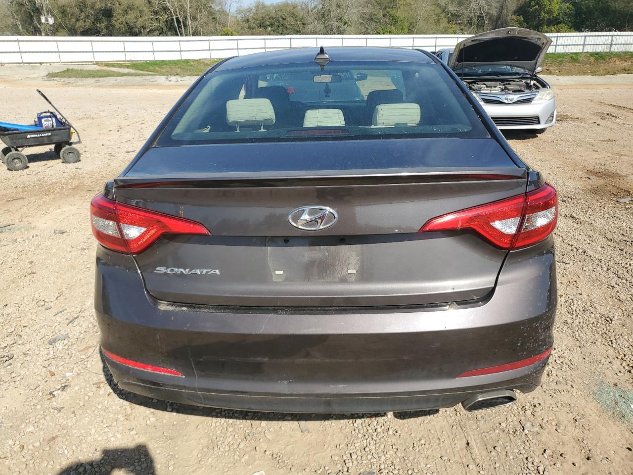 Photo 5 VIN: 5NPE24AF5FH218957 - HYUNDAI SONATA 