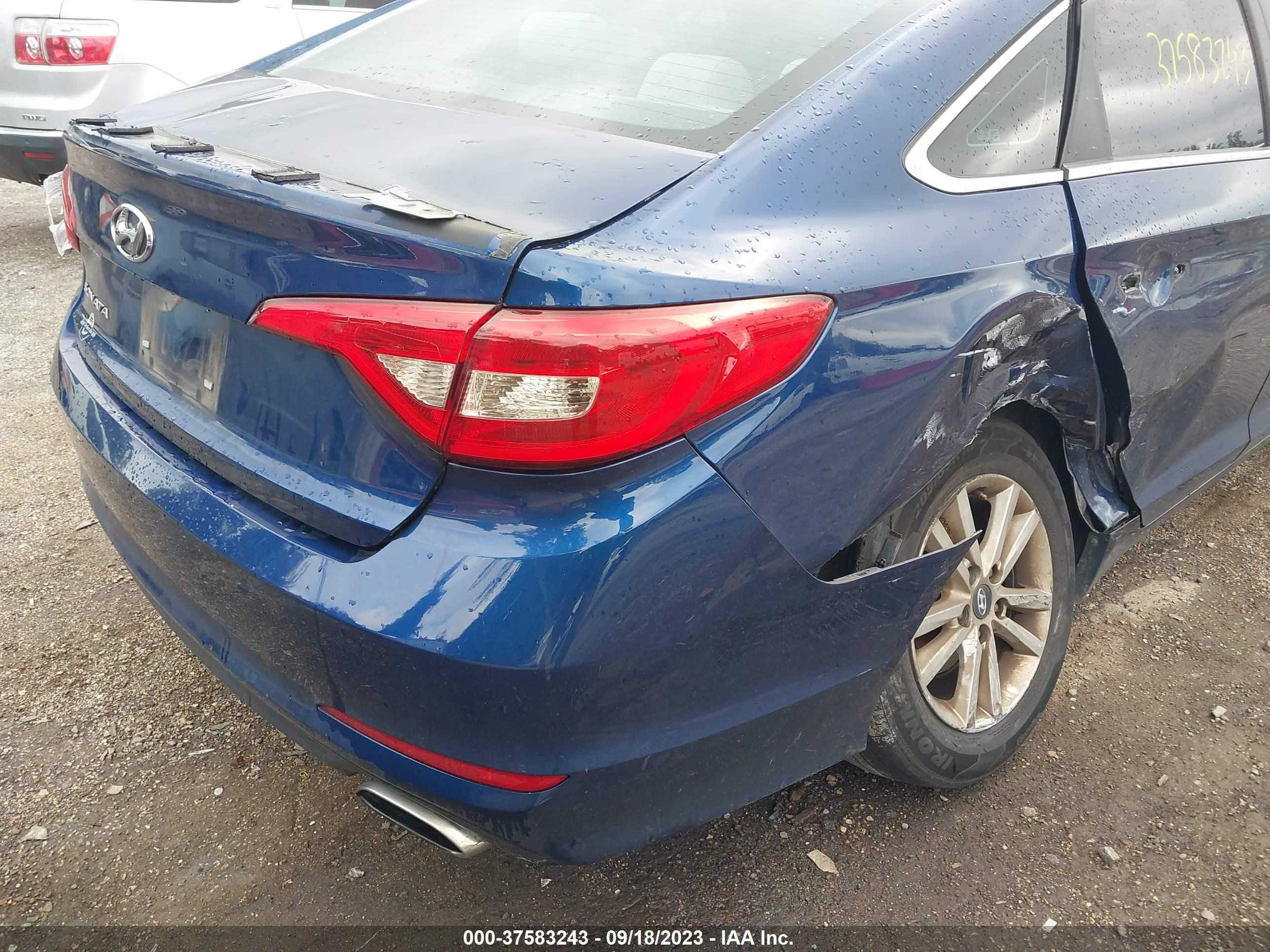 Photo 5 VIN: 5NPE24AF5FH224242 - HYUNDAI SONATA 