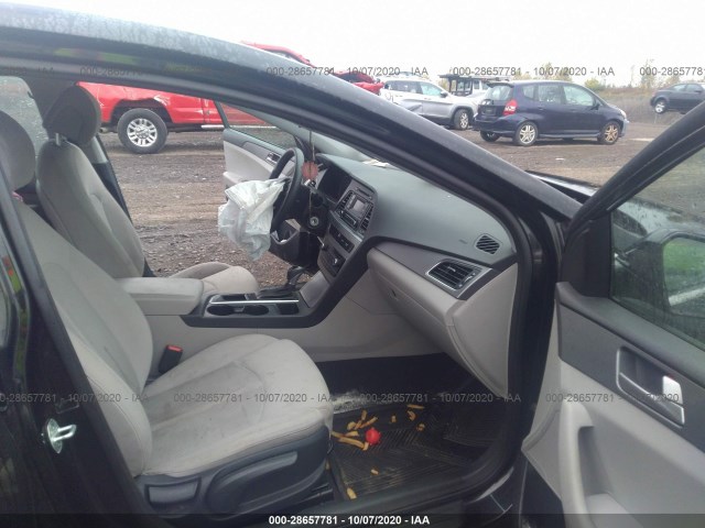 Photo 4 VIN: 5NPE24AF5FH230462 - HYUNDAI SONATA 