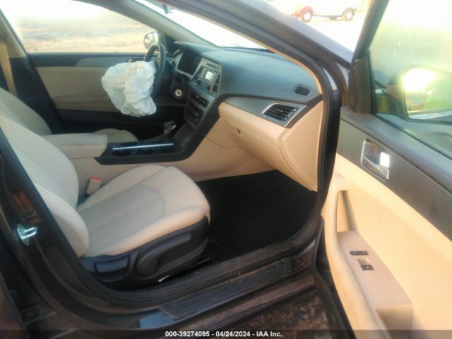 Photo 4 VIN: 5NPE24AF5FH237833 - HYUNDAI SONATA 