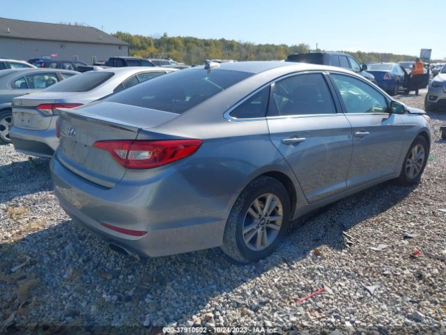 Photo 3 VIN: 5NPE24AF5FH243163 - HYUNDAI SONATA 