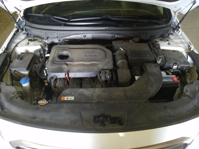 Photo 6 VIN: 5NPE24AF5FH243678 - HYUNDAI SONATA SE 