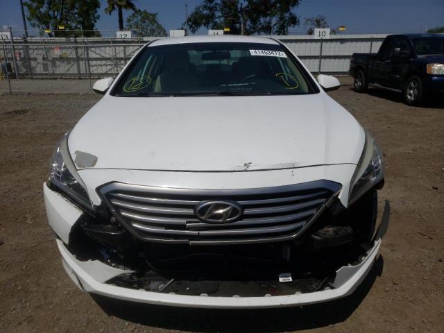 Photo 8 VIN: 5NPE24AF5FH259055 - HYUNDAI SONATA SE 