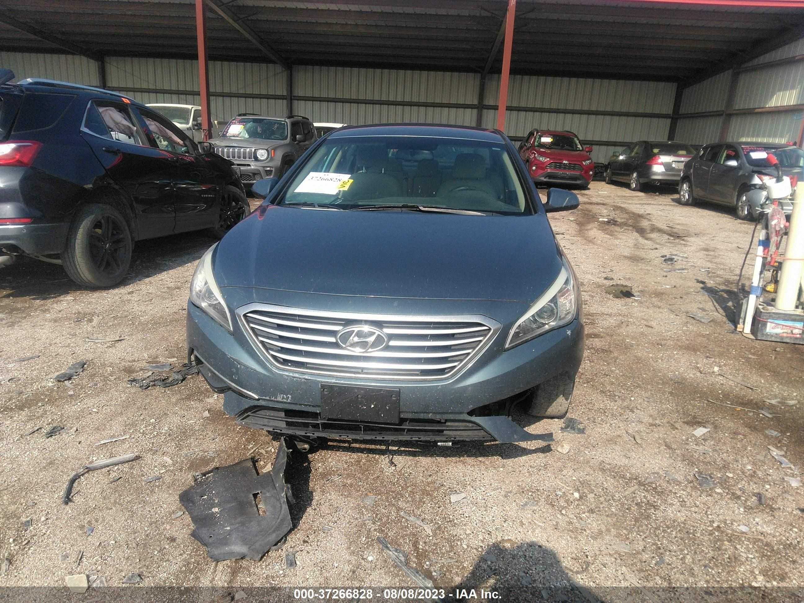 Photo 5 VIN: 5NPE24AF5GH265858 - HYUNDAI SONATA 