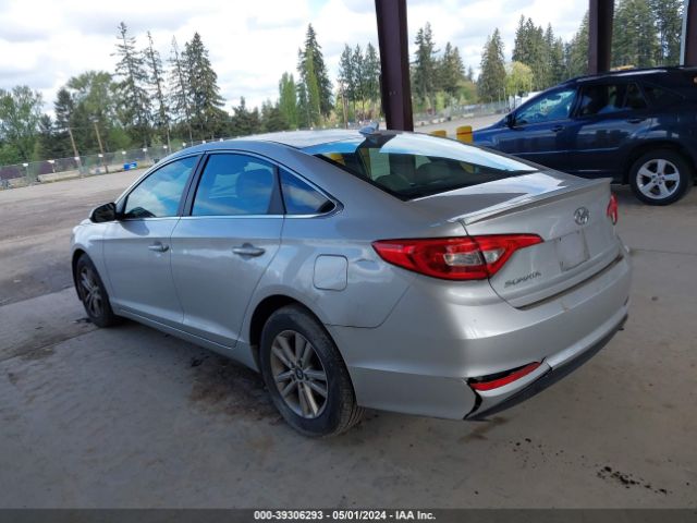 Photo 2 VIN: 5NPE24AF5GH267349 - HYUNDAI SONATA 