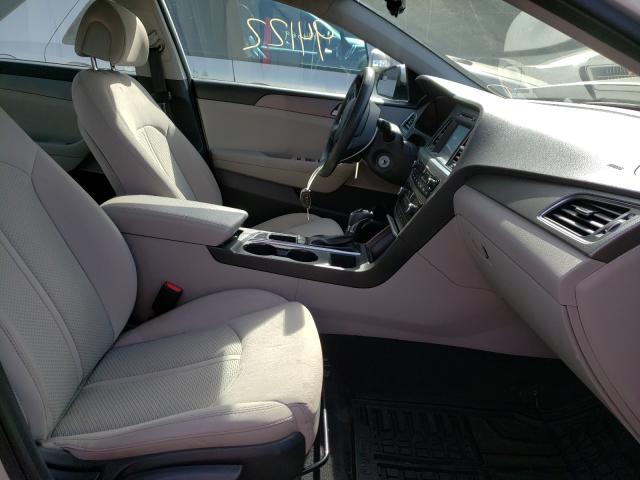 Photo 4 VIN: 5NPE24AF5GH268338 - HYUNDAI SONATA SE 