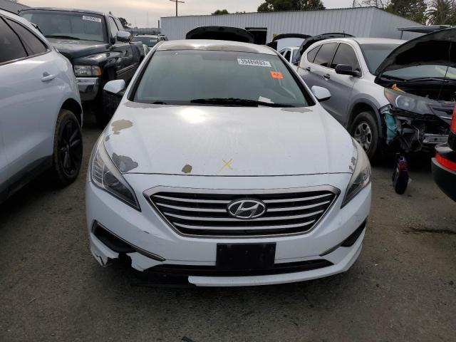 Photo 4 VIN: 5NPE24AF5GH268730 - HYUNDAI SONATA SE 