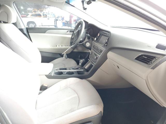 Photo 4 VIN: 5NPE24AF5GH278738 - HYUNDAI SONATA SE 