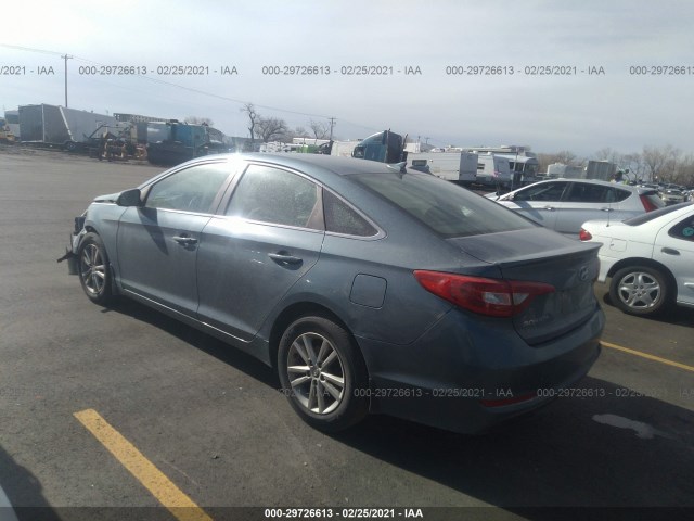 Photo 2 VIN: 5NPE24AF5GH282398 - HYUNDAI SONATA 