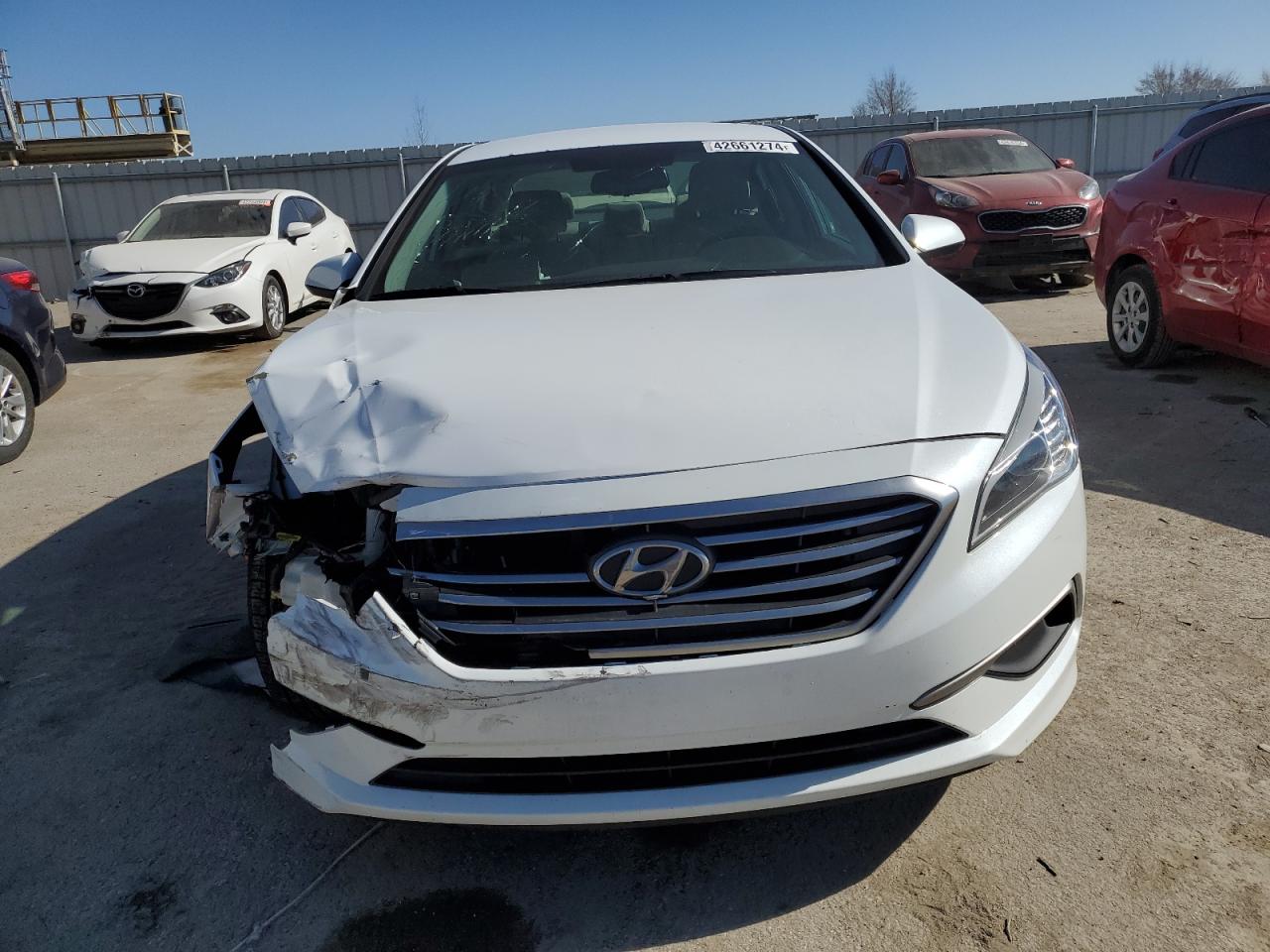 Photo 4 VIN: 5NPE24AF5GH301225 - HYUNDAI SONATA 