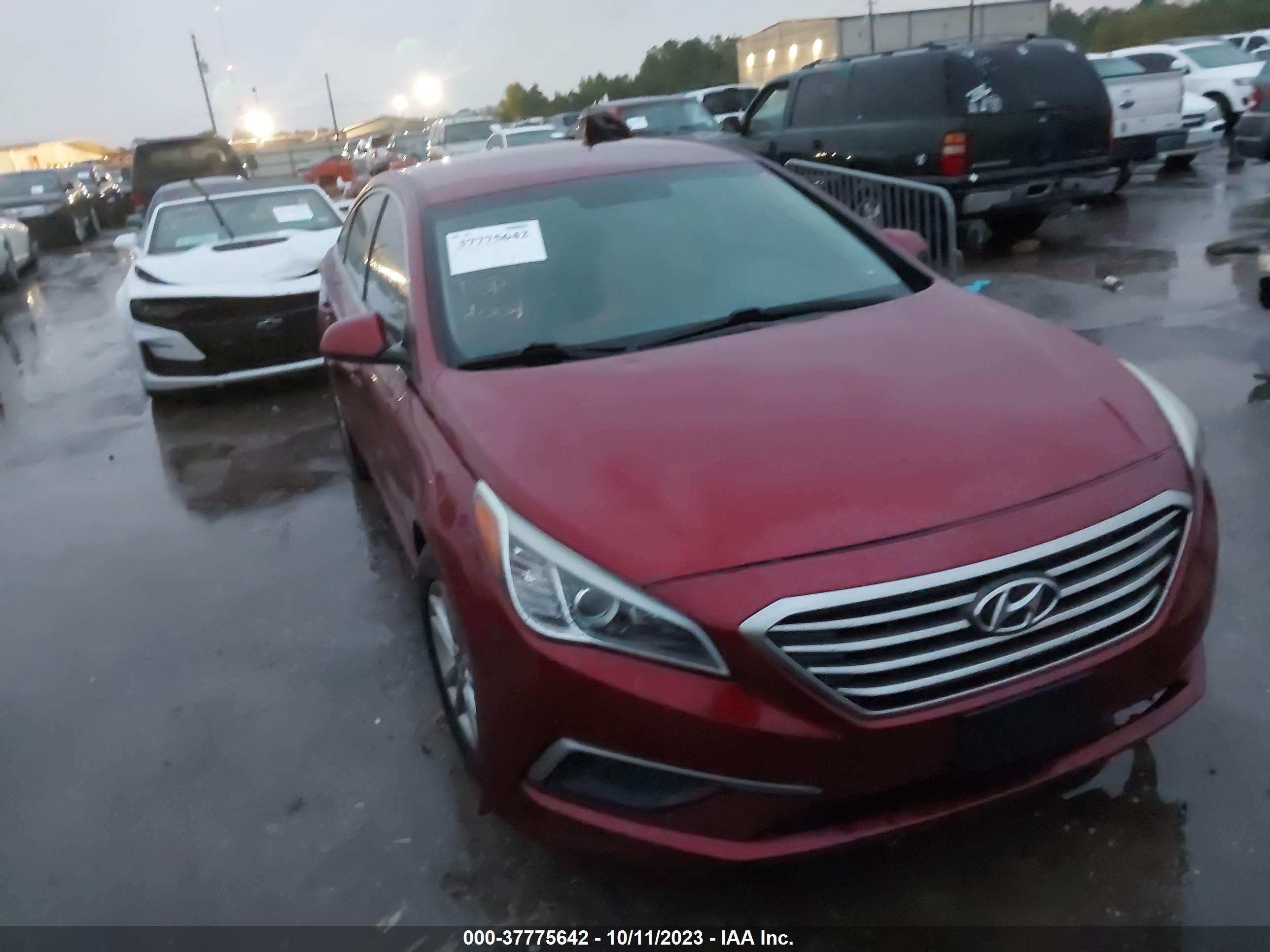 Photo 0 VIN: 5NPE24AF5GH301497 - HYUNDAI SONATA 