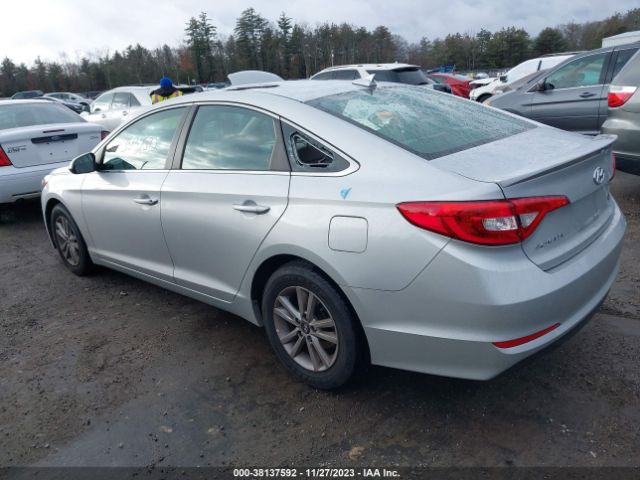 Photo 2 VIN: 5NPE24AF5GH303315 - HYUNDAI SONATA 