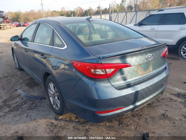 Photo 2 VIN: 5NPE24AF5GH310295 - HYUNDAI SONATA 