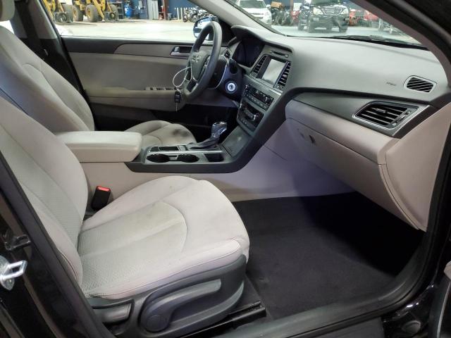 Photo 4 VIN: 5NPE24AF5GH318025 - HYUNDAI SONATA SE 