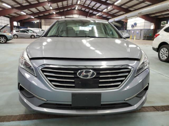 Photo 4 VIN: 5NPE24AF5GH331535 - HYUNDAI SONATA 