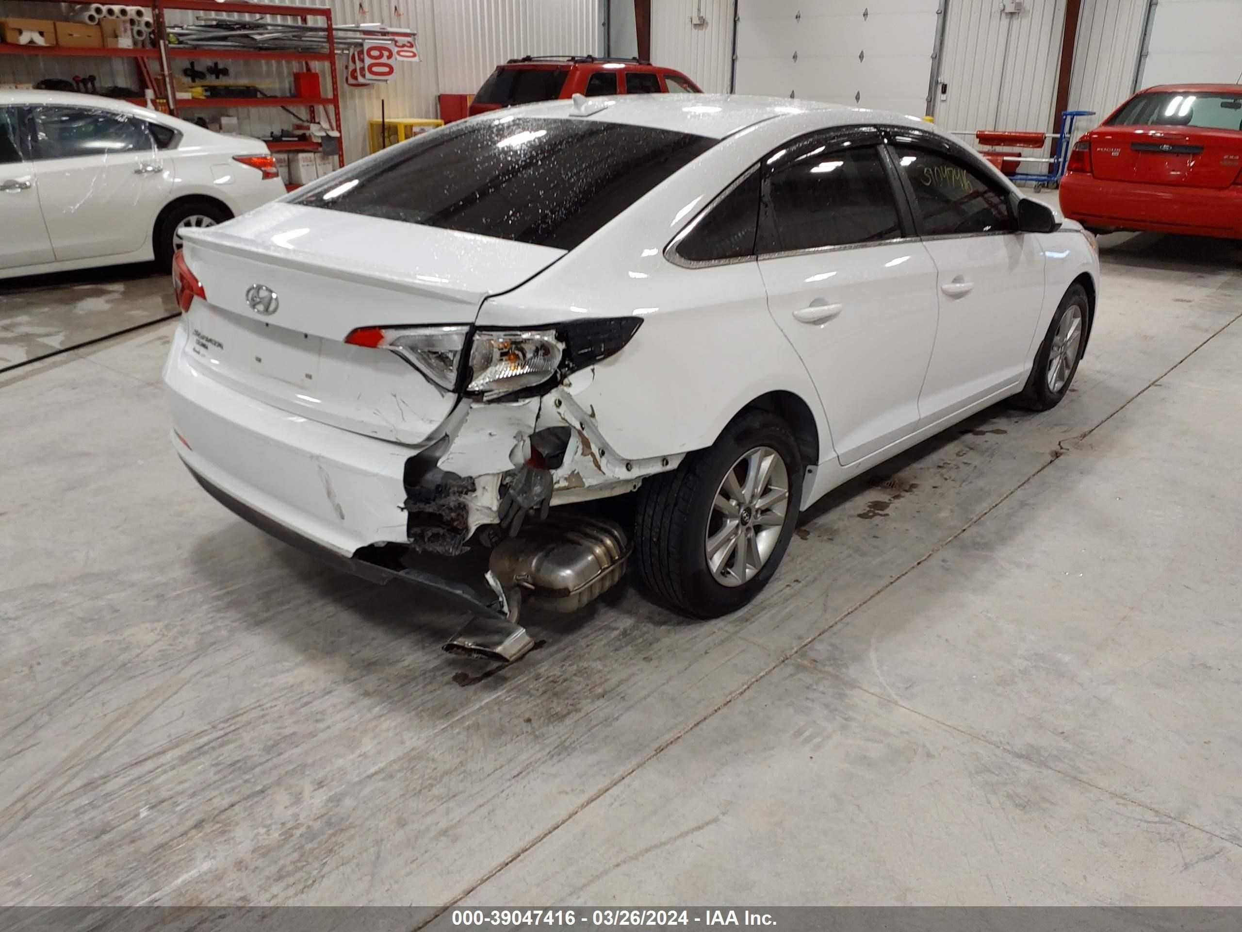 Photo 3 VIN: 5NPE24AF5GH337710 - HYUNDAI SONATA 