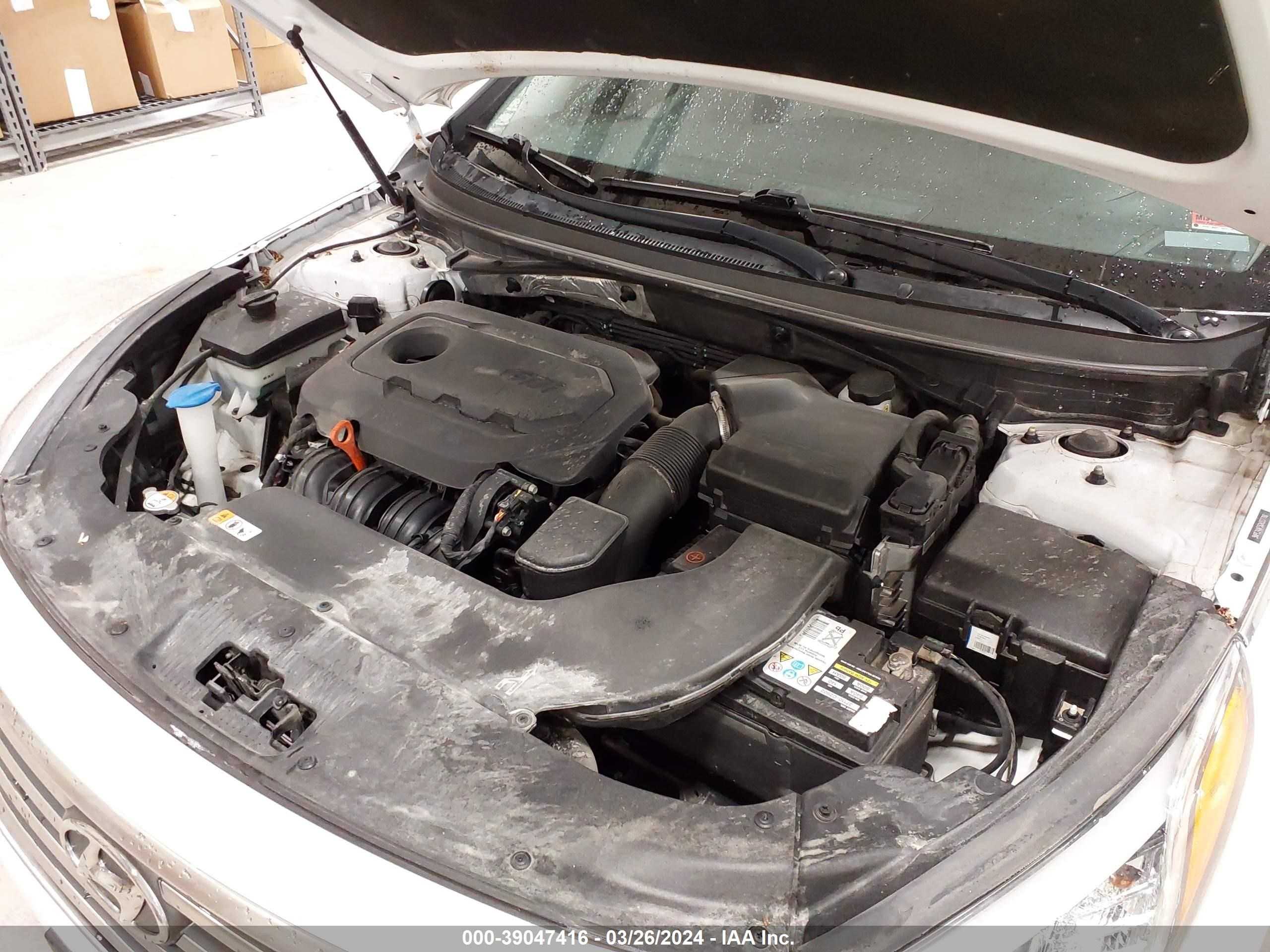 Photo 9 VIN: 5NPE24AF5GH337710 - HYUNDAI SONATA 