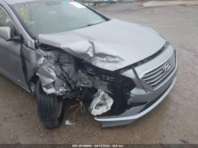 Photo 5 VIN: 5NPE24AF5GH338811 - HYUNDAI SONATA 