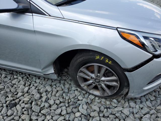 Photo 8 VIN: 5NPE24AF5GH352952 - HYUNDAI SONATA SE 