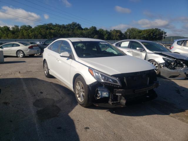 Photo 0 VIN: 5NPE24AF5GH353034 - HYUNDAI SONATA SE 