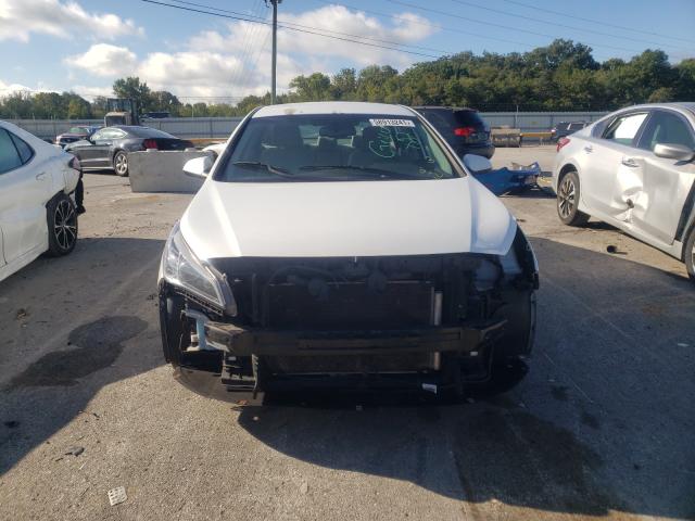 Photo 8 VIN: 5NPE24AF5GH353034 - HYUNDAI SONATA SE 