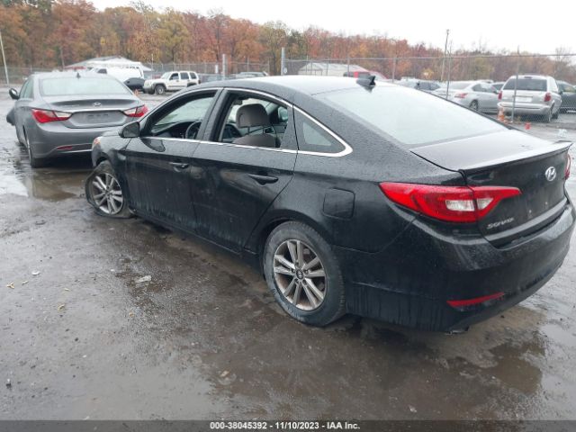 Photo 2 VIN: 5NPE24AF5GH356967 - HYUNDAI SONATA 