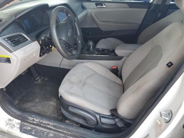 Photo 6 VIN: 5NPE24AF5GH357200 - HYUNDAI SONATA SE 