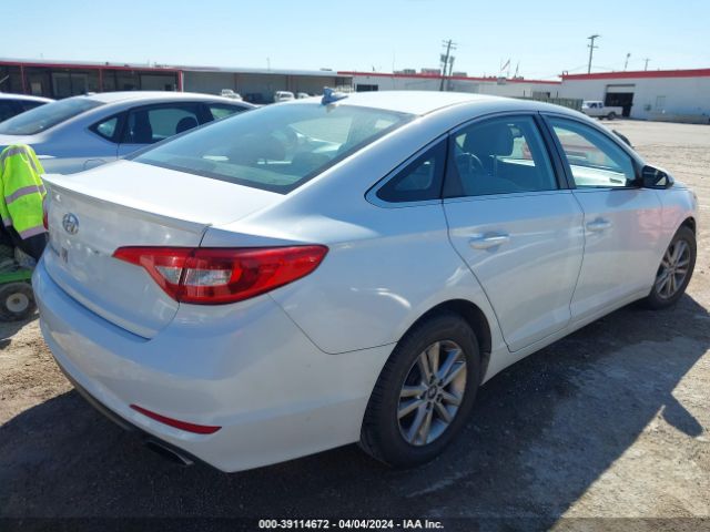 Photo 3 VIN: 5NPE24AF5GH362106 - HYUNDAI SONATA 