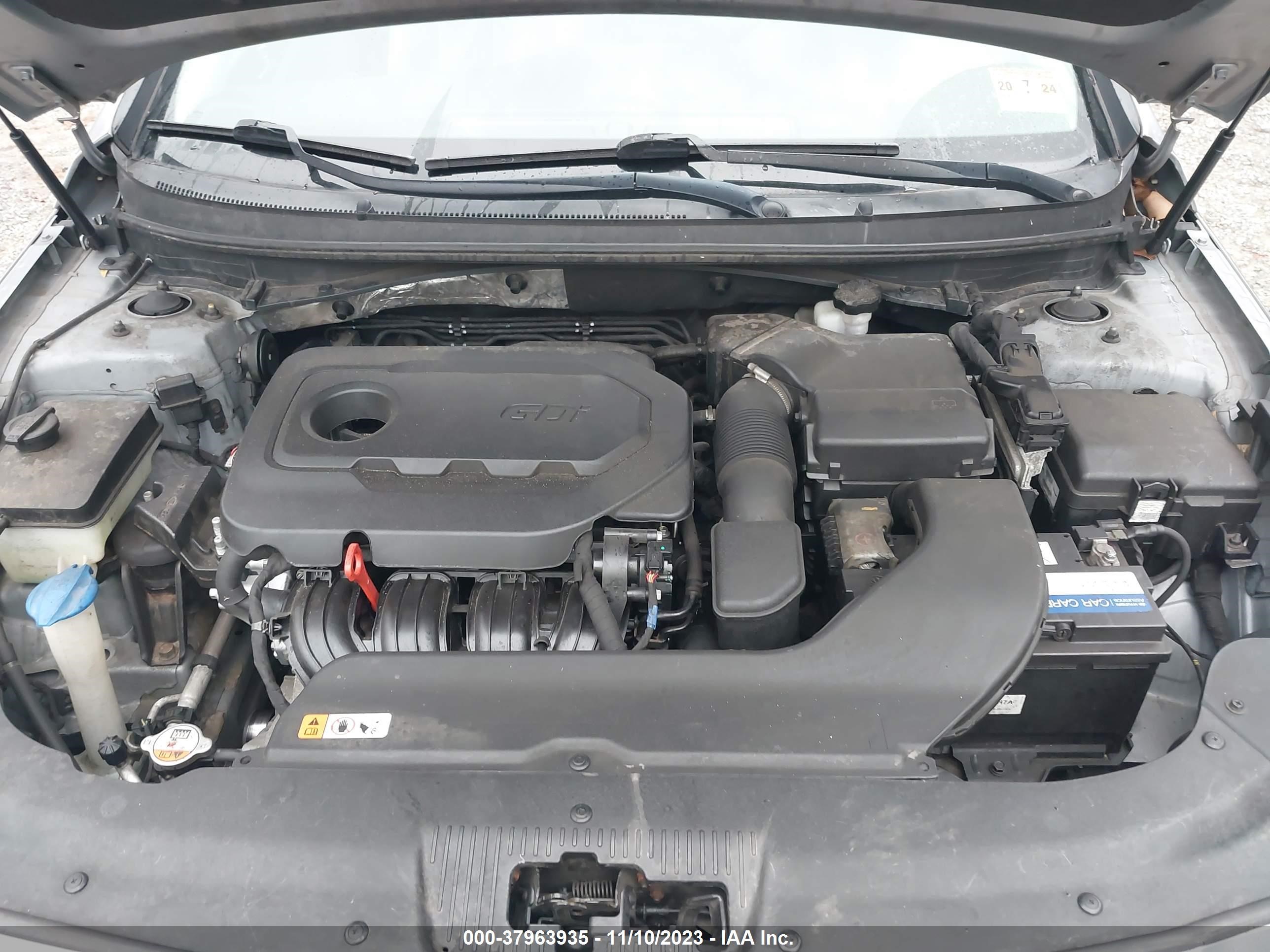 Photo 9 VIN: 5NPE24AF5GH363529 - HYUNDAI SONATA 