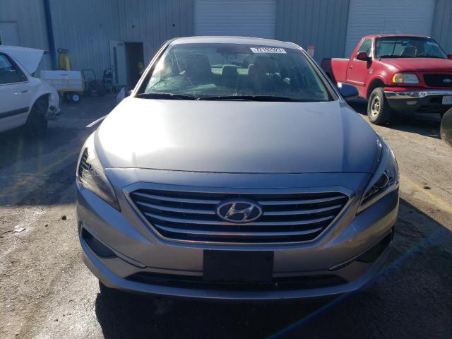 Photo 4 VIN: 5NPE24AF5GH367533 - HYUNDAI SONATA SE 