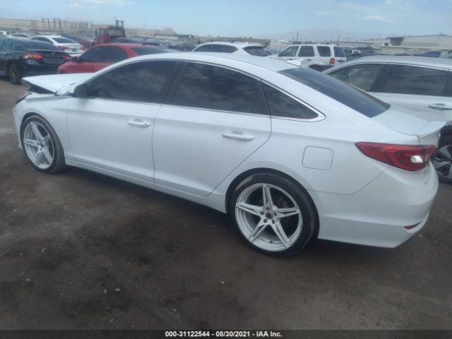 Photo 2 VIN: 5NPE24AF5GH367922 - HYUNDAI SONATA 