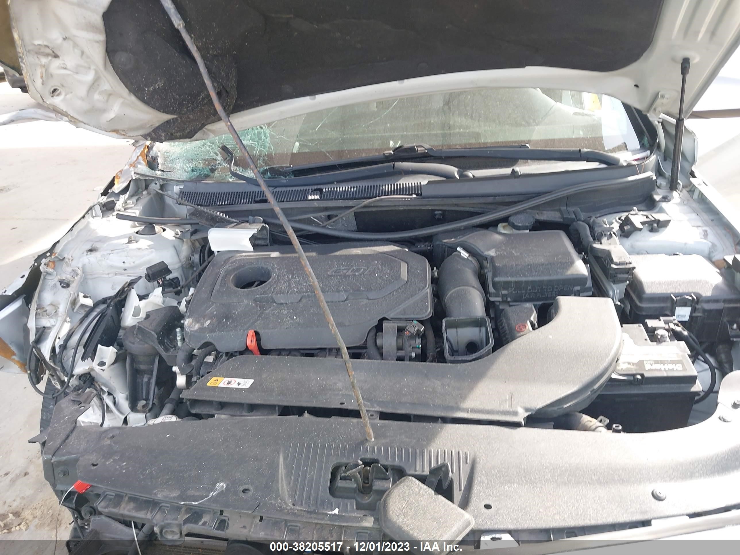 Photo 9 VIN: 5NPE24AF5GH374238 - HYUNDAI SONATA 