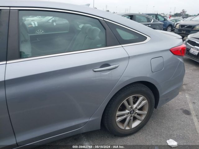 Photo 5 VIN: 5NPE24AF5GH376491 - HYUNDAI SONATA 