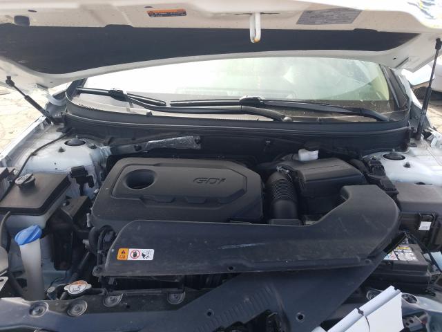 Photo 6 VIN: 5NPE24AF5GH382761 - HYUNDAI SONATA SE 